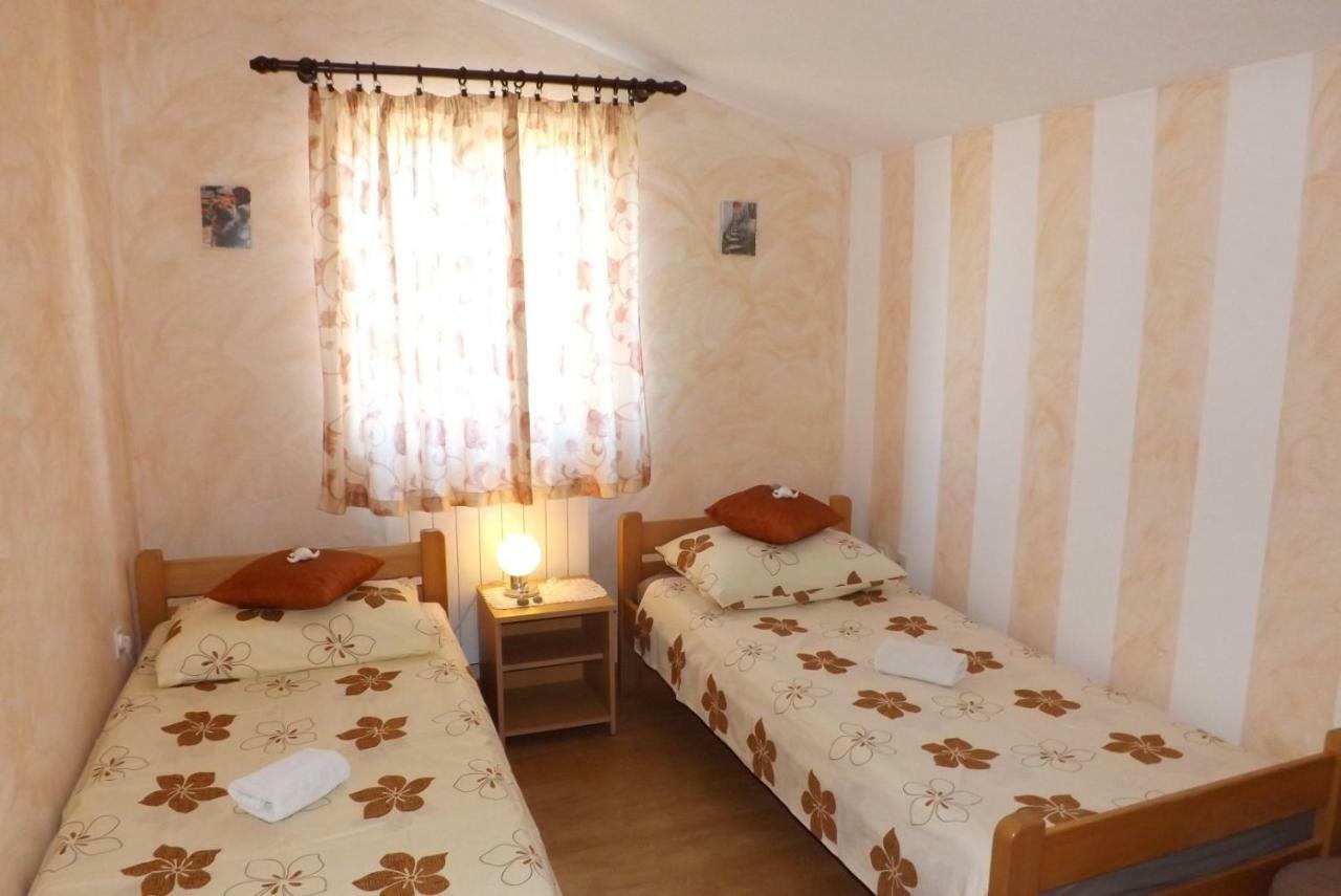 Apartmani Bubnic Umag Exterior foto
